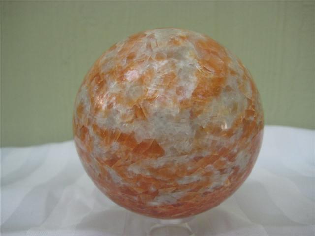Calcite Sphere helps heal emotional problems 759